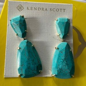 Kendra Scott Katie earrings. Turquoise.